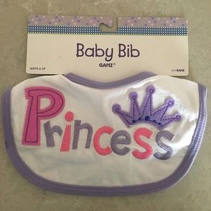 4 Baby Bibs NWT